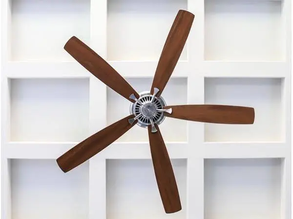 Como escolher o melhor ventilador de teto com 9 dicas