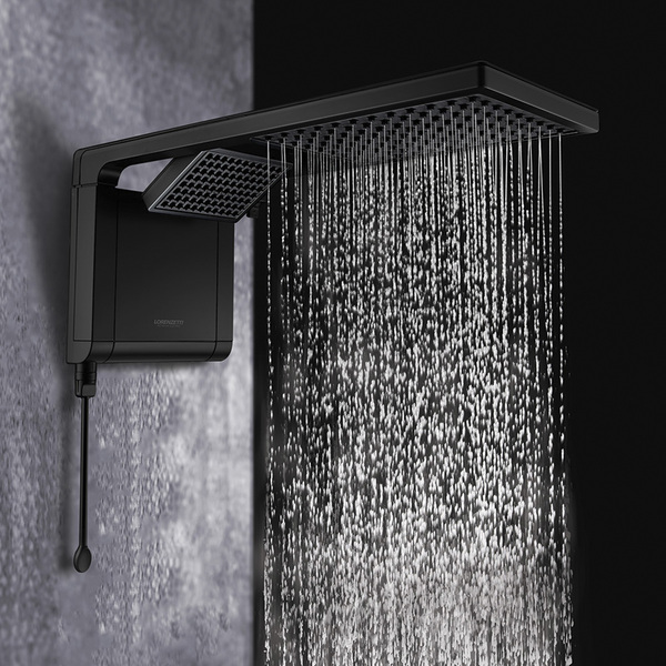 Chuveiro Lorenzetti Acqua Duo: Chuveiro Eletrônico 127V 5500W Preto Fosco Acqua Duo Ultra Lorenzetti ligado