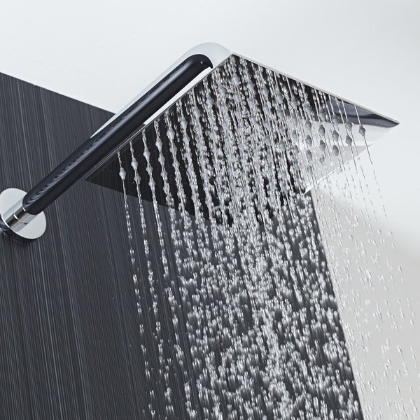 Chuveiros grandes: Chuveiro Grande com Ducha