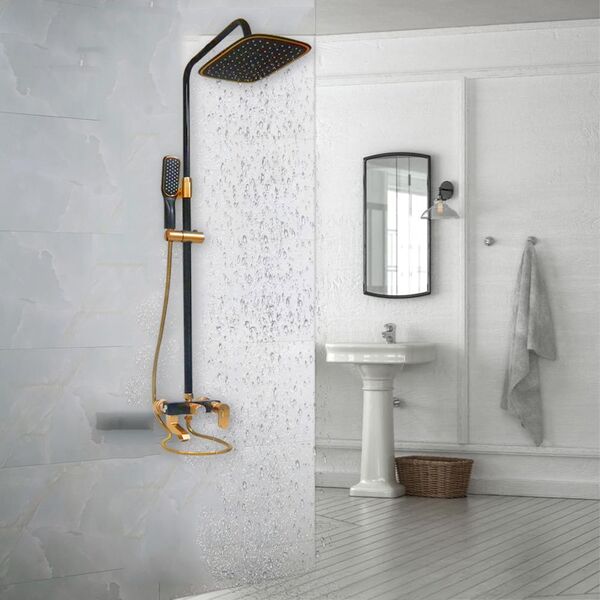 Chuveiros de luxo: Chuveiro Luxo Aço Inox Monocomando Dourado em banheiro
