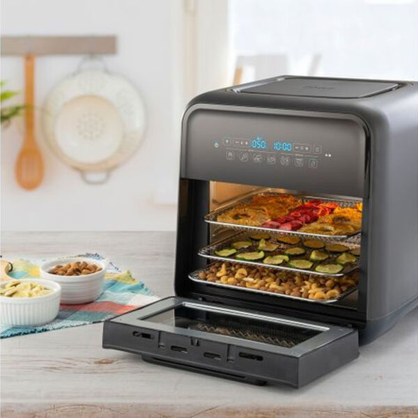 Air Fryer Oster Super Fryer com alimentos