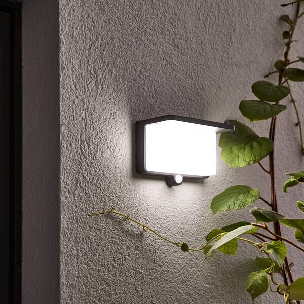 refletor com placa solar: refletor solar led 8w