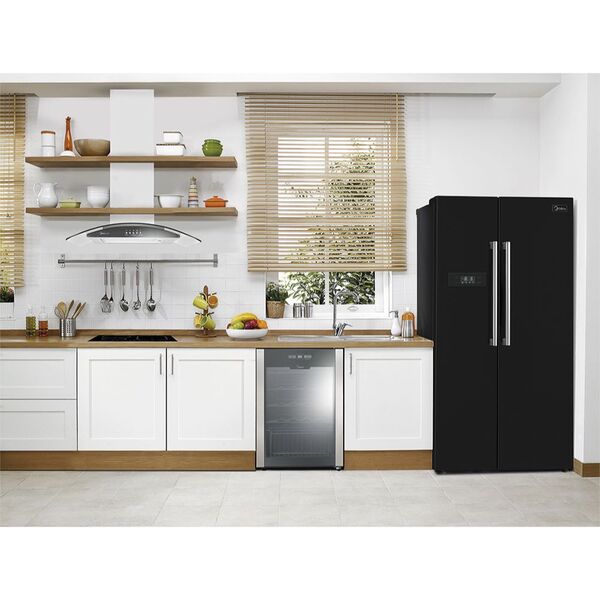 Geladeira Midea é boa: cozinha com Refrigerador Midea Side By Side 528 L Preto