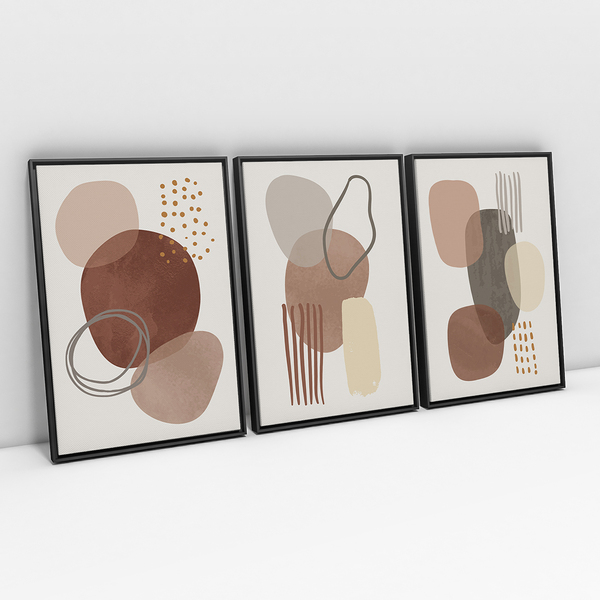 Conjunto com três quadros com formas abstratas
